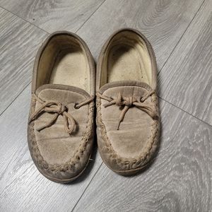 Old friend moccasins size 7